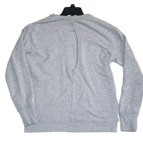 Victoria Sport Keyhole Pullover - Picture 3 of 7